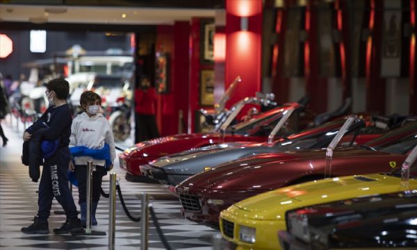 Torbalı en kapsamlı otomobil müzesine ev sahipliği yapıyor