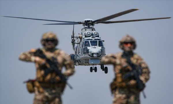 İzmir semalarında hava kuvvetleri resitali!