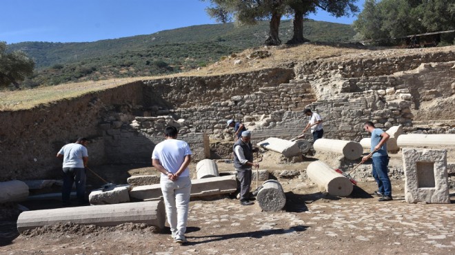 'Ana Tanrıça Kenti'nde' 1800 yıllık agora!