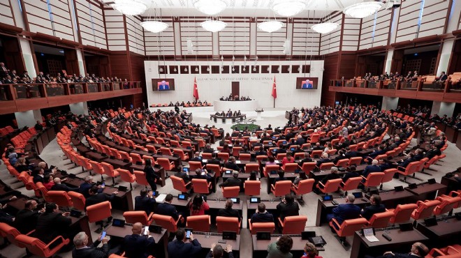 Özgür Özel ve 11 isme fezleke: Aralarında İzmir vekili de var!