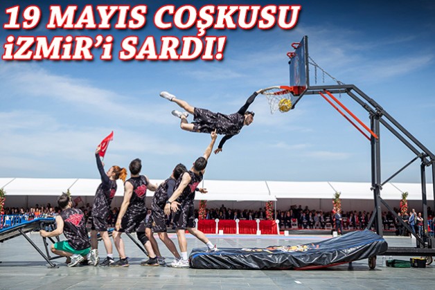 19 Mayıs coşkusu İzmir'i sardı!