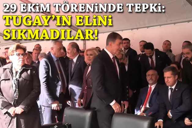 29 Ekim töreninde tepki: Tugay’ın elini sıkmadılar!