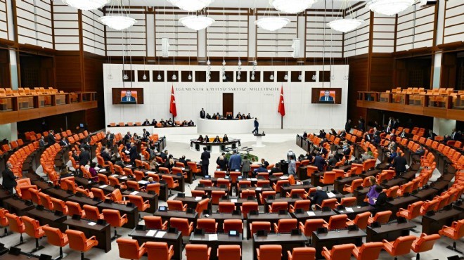 30 Büyükşehir'de 'en sevilen vekil' anketi: İzmir'de İnan zirvede!