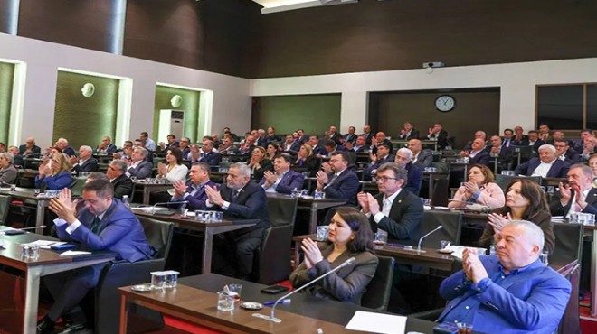 90'ın üstünde vekilden 'yeni parti' imzası