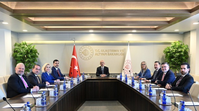 AK Parti İzmir'den Ankara'da ulaşım, altyapı ve yatırım zirvesi!