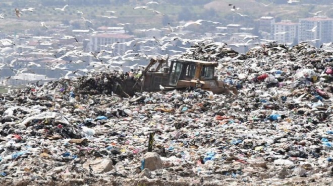 AK Parti'den 'Harmandalı' tepkisi: Kendi çöpümüzü dökemez hale geldik!
