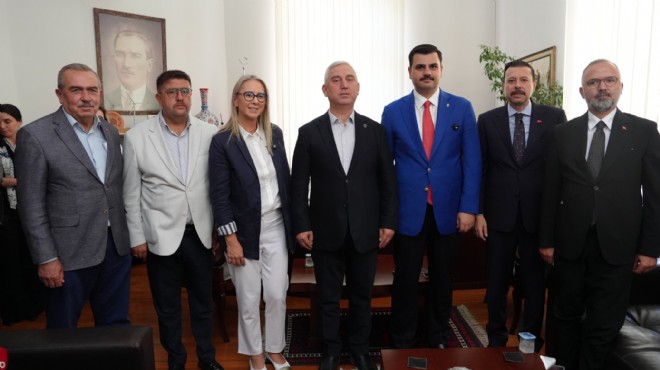 AK Partili İnan'dan YENİ Partili Bergama Belediyesi'ne ziyaret: Rakibiz ama hasım değiliz!
