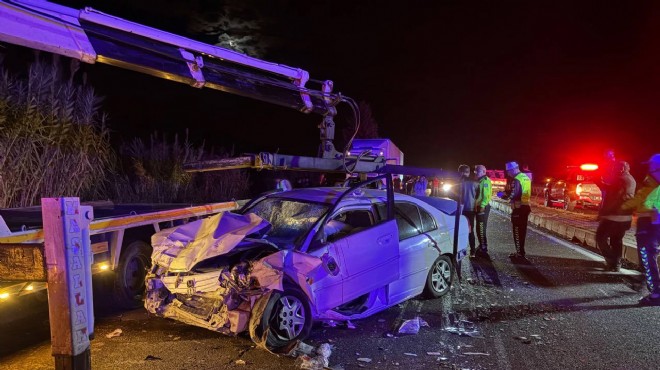 Alkollü sürücü 3 araca çarptı, 12 kişi yaralandı