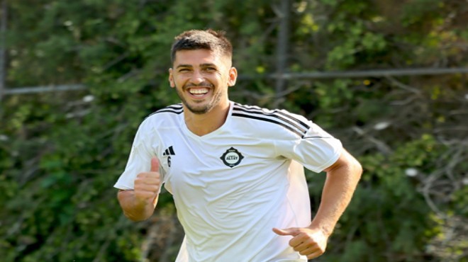 Altay'da kaptanlar futbolu bıraktı