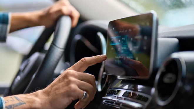 Araçlarda multimedya ekran kullanımına ilişkin yeni karar