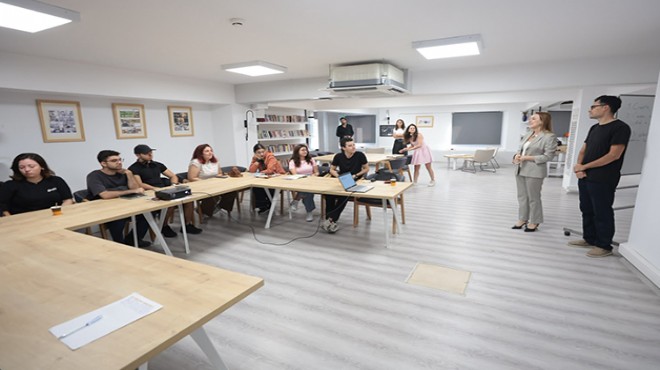 Mutlu'dan gençlerle 'yapay zeka' buluşması