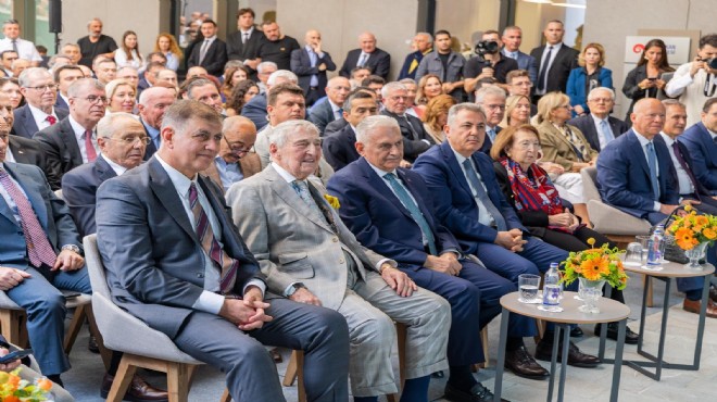Başkan Tugay: İzmir’e sağlıkta en üst seviyeye çıkmak yakışır