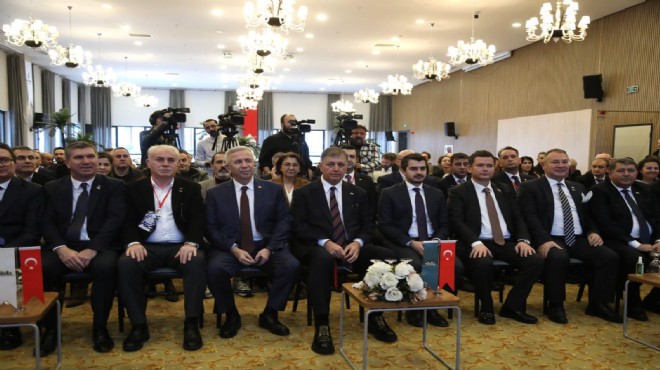 Başkan Tugay’dan afet yönetimi mesajları!