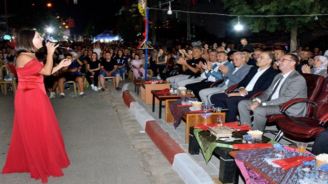 Beydağ'da festival ve 104. yıl coşkusu bir arada