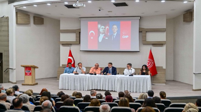 Bornova'da örgüt buluşması: 'CHP’yi iç kavgaya sürüklemek isteyenlere teslim olmayacağız'