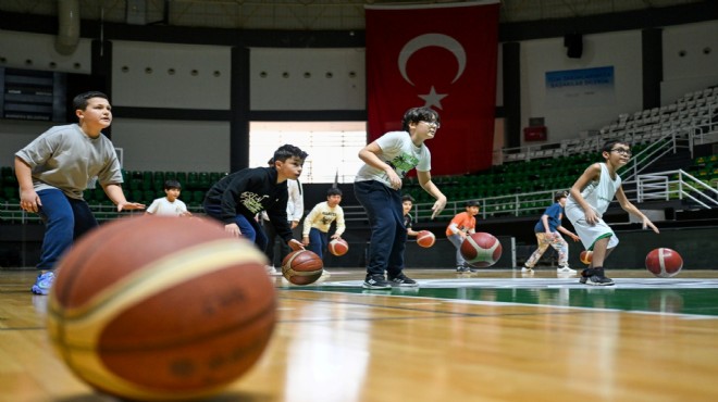 Bornova’da spor dolu bir yaz