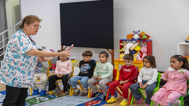 Bornova’nın miniklerine diş dostu eğitim