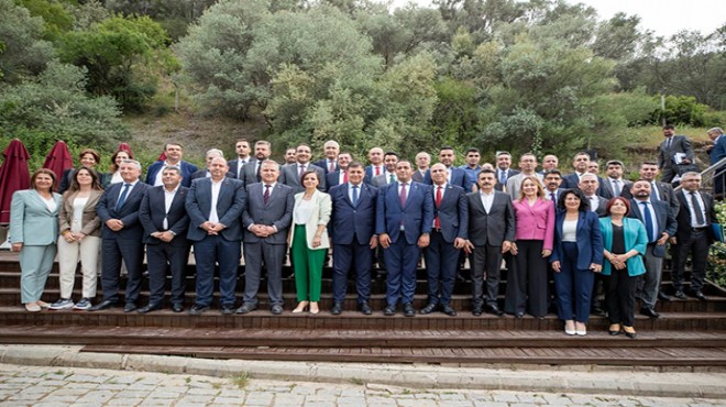 CHP İzmir'de 'başkanlar buluşması' start alıyor!