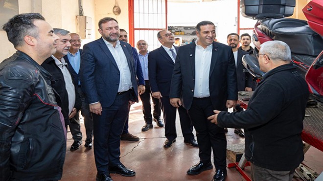 CHP İzmir'den Narlıdere'de esnaf mesaisi