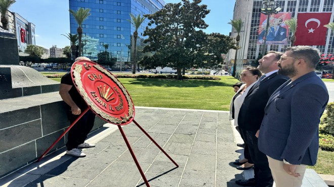CHP İzmir'den 'zafer' kutlaması