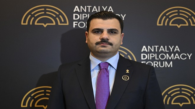 CHP Lideri Barcelona'da konuşmuştu... İnan'dan Özel'e ve CHP'ye: 'Gayrimilli savrulma... Siyasi iflas tablosu!'