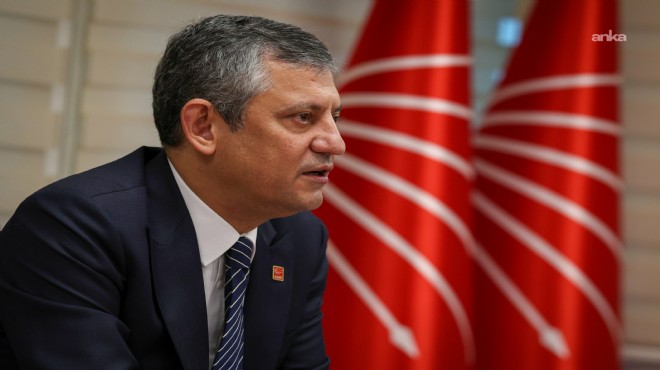 CHP Lideri Özel, Fenerbahçe Başkan Vekili Salar'la görüştü