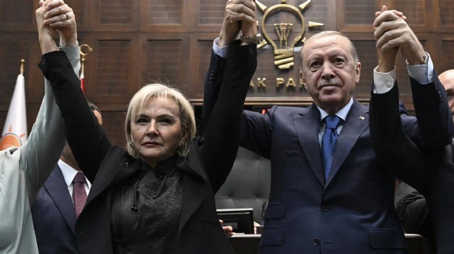 AK Parti'ye geçen Özdemir 'Mecbur kaldım' demiş