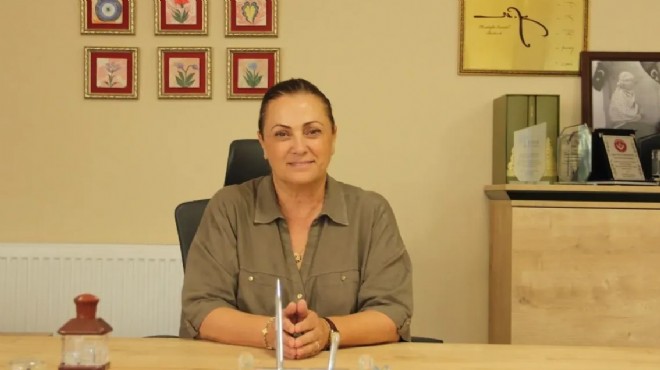CHP'li kadınlardan grup toplantısına çıkarma!