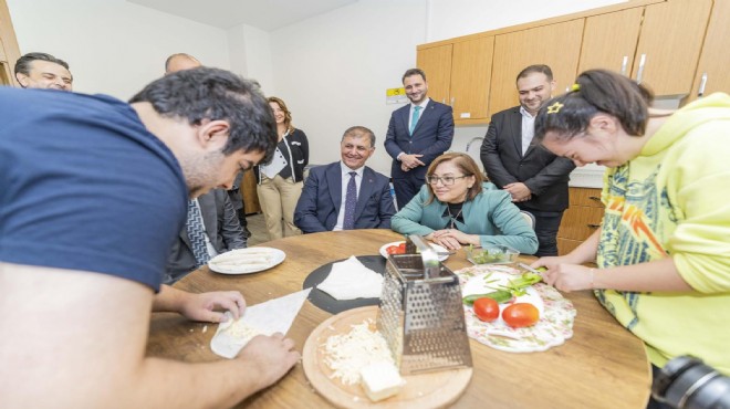 Cemil Tugay'dan Fatma Şahin'le Gaziantep mesaisi