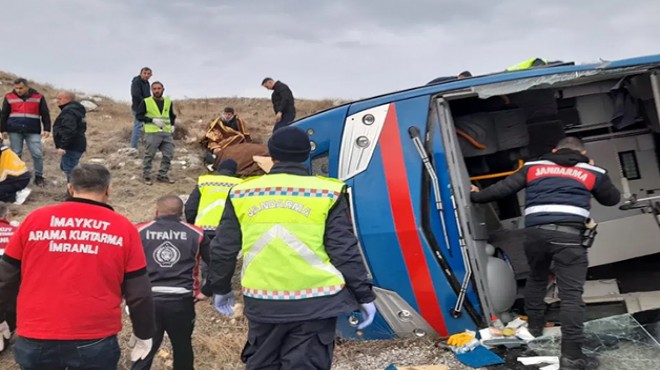 Cezaevi nakil aracı devrildi: 9 yaralı