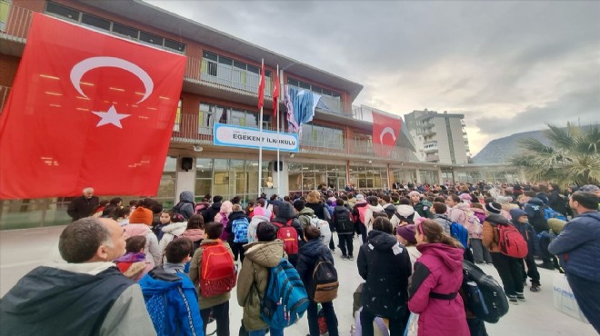 Çiğli'de çevre dostu okul yeni binasında!