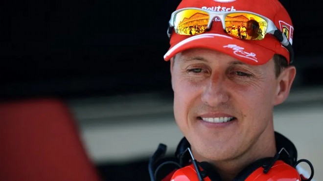 Efsane F1 pilotu Schumacher'den haber var