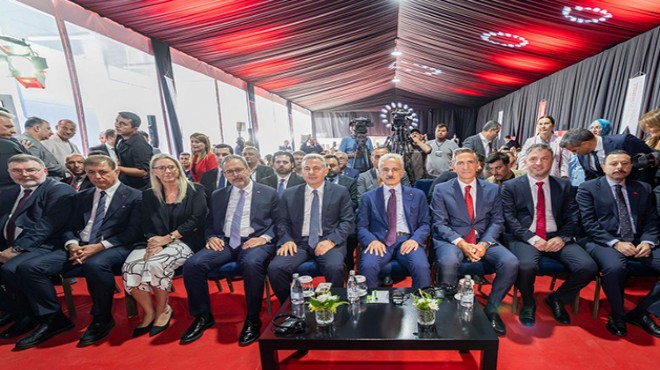 Ege Bölgesi’nin en büyük veri merkezi İzmir'de açıldı: Bakan Uraloğlu ve Başkan Tugay da katıldı!