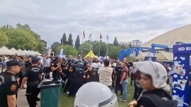 Ege Üniversitesi’nde polis müdahalesi: 27 gözaltı!