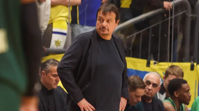 Ergin Ataman İsrail'de tepki: Çılgına döndü!