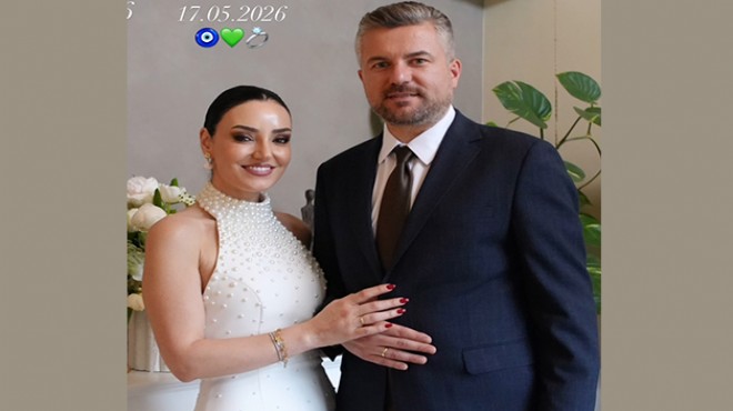 Evlilik yolunda ilk adım: Orhan ve Duman nişanlandı