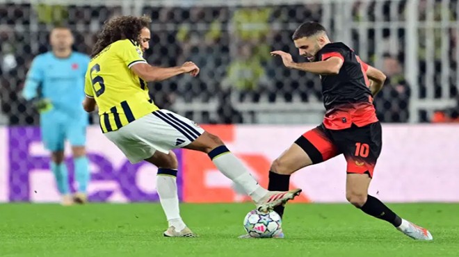 Fenerbahçe 2-0 öne geçtiği maçta 90'da yıkıldı