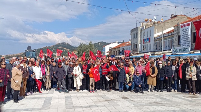 Foça’da 'İmamoğlu' protestosu