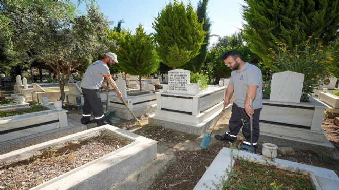 Gaziemir'in mezarlık ve camilerinde bayram temizliği