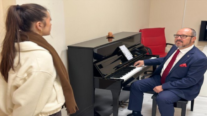 Genç İzmir kursiyerlerinden üniversite sınavlarında büyük başarı