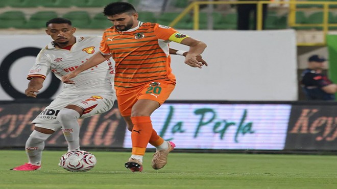 Göztepe'de kötü gidişat: Süper Lig'de galibiyeti olmayan tek takım!