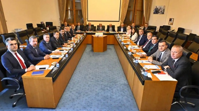 İYİ Parti olağanüstü 'çerçeve yasa' toplantısı
