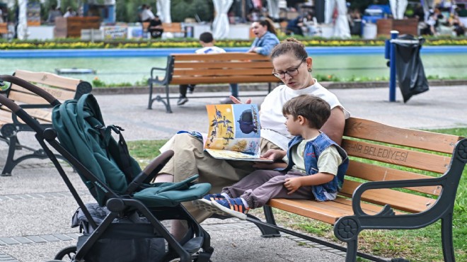 İZKİTAP’ta kitaplarla dolu buluşmalar sürüyor
