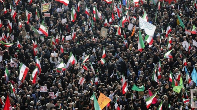 İran'daki protestolarda bilanço ağırlaşıyor!