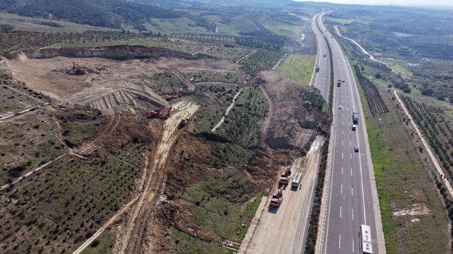 İstanbul-İzmir Otoyolu'nda heyelan mesaisi sürüyor