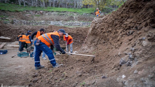 İzmir'de tarihe yol açılıyor!