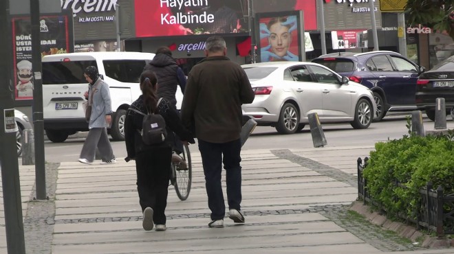 İzmir'de velilerde saldırı endişesi: Manyak olduk!