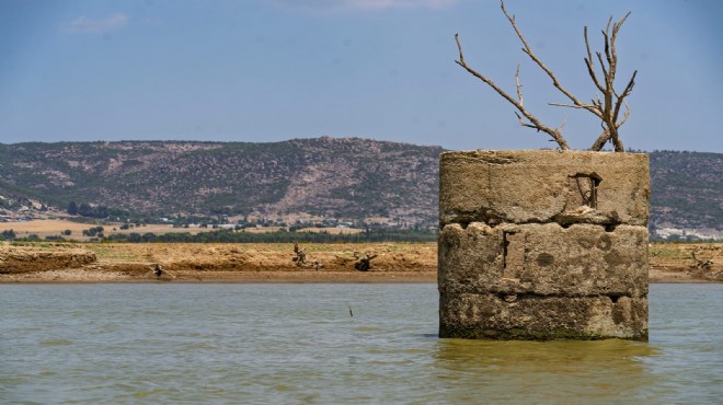 İzmir'e kötü haber: Yeni kaynak bulamazsak, su kesintileri olacak!