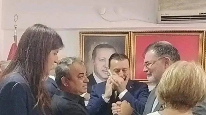 İzmir'in konuştuğu Harun Bila CHP'den istifa etti!