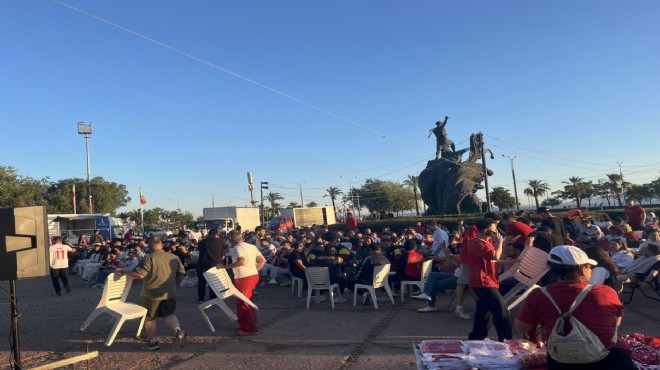 İzmir’de milli heyecan!